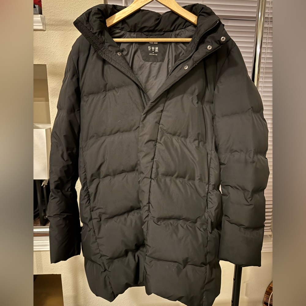 UNIQLO Down Jacket, Size Medium